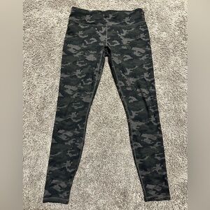 Fabletics green camo leggings, size medium.